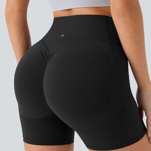 NWT Halara UltraSculpt Black Butt Lifting Biker Shorts Size M